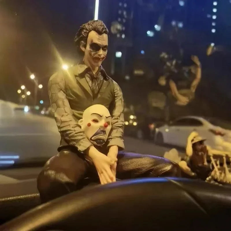 Roof Decoration Joker Heath Ledger Sitting Posture Figures Car Doll Tail And Roof Pendant Model Statue Collectable Toys